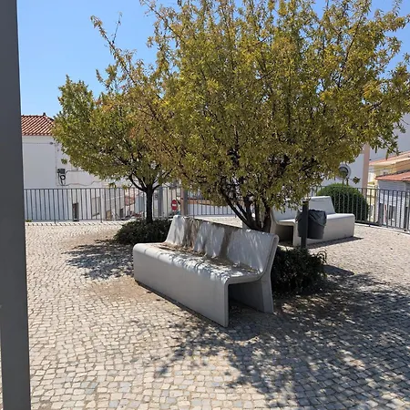 Tiny Townhouse By Junto Ao Mar