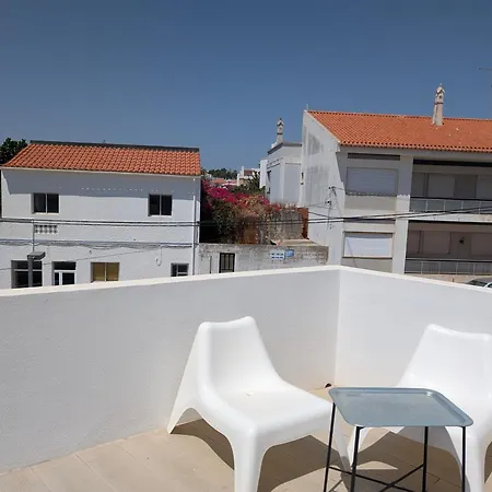 Tiny Townhouse By Junto Ao Mar Ταβίρα