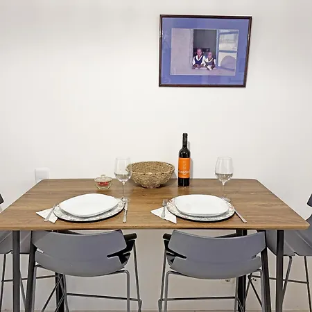 Tiny Townhouse By Junto Ao Mar * טאווירה