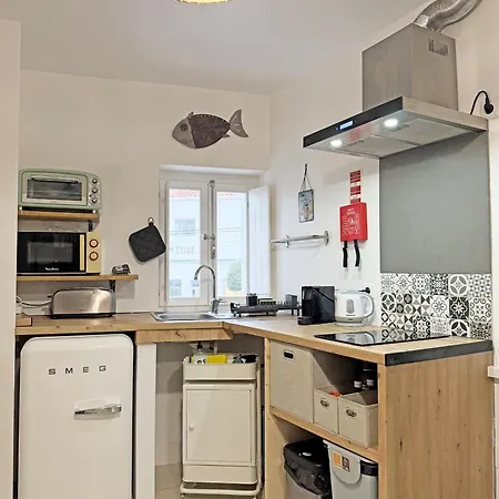 Tiny Townhouse By Junto Ao Mar بيت للعطل