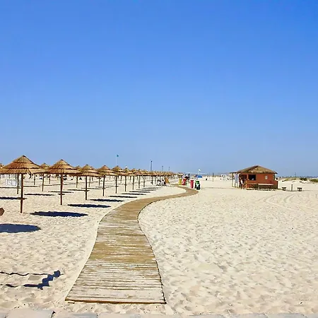 בית נופש Tiny Townhouse By Junto Ao Mar טאווירה