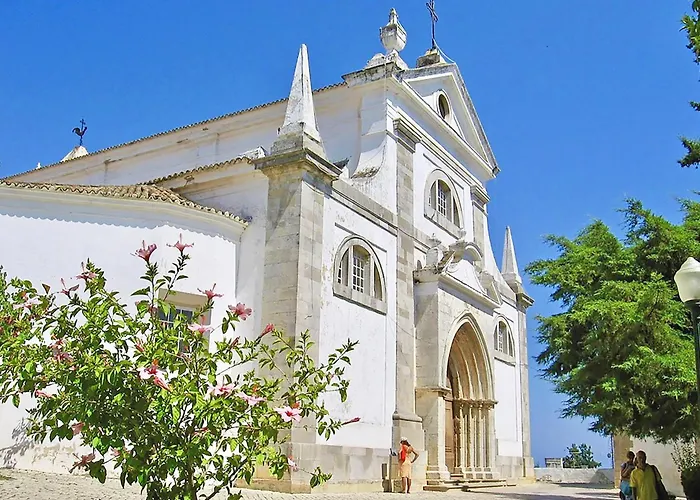 Tiny Townhouse By Junto Ao Mar تافيرا