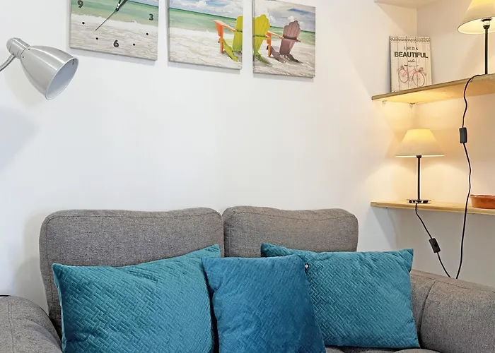 Tiny Townhouse By Junto Ao Mar 塔维拉