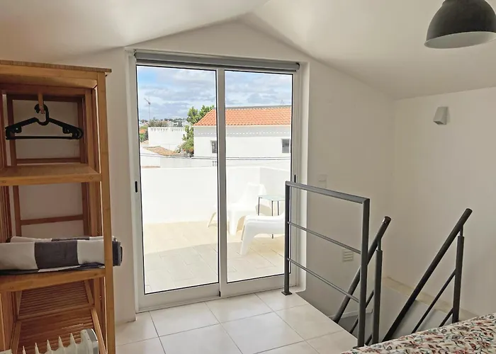 Tiny Townhouse By Junto Ao Mar * 塔维拉